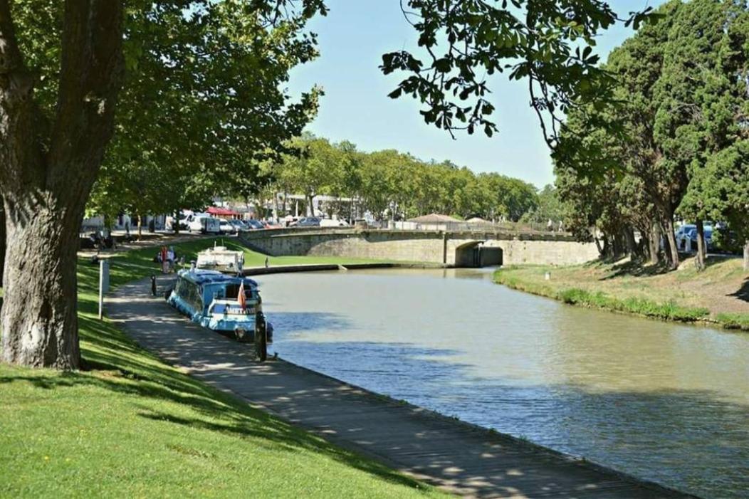 Confort ! Calme, Climatisation, Parking Gratuit, Grande Terrasse, Ascenseur, Wifi * Carcasona
