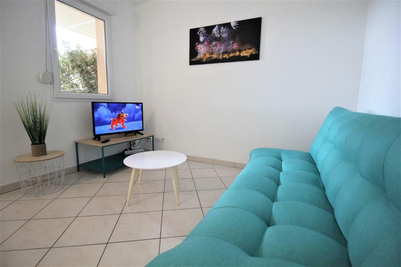 Confort ! Calme, Climatisation, Parking Gratuit, Grande Terrasse, Ascenseur, Wifi *